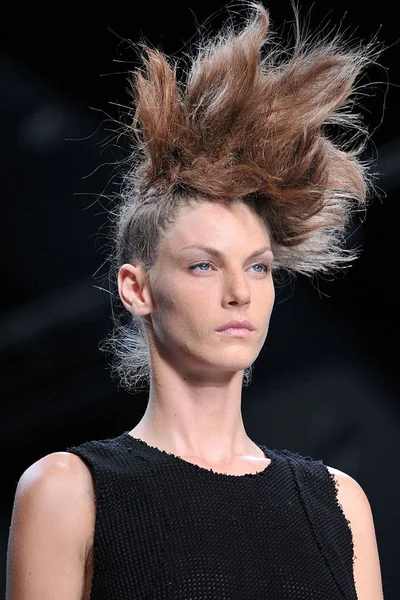 Look 35